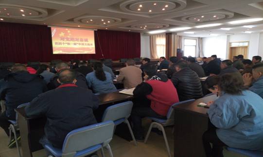 堅定信念 對黨忠誠，融會貫通 學(xué)以致用