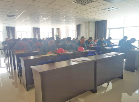 物產(chǎn)工投公司紀(jì)委召開(kāi)中秋、國(guó)慶節(jié)前廉政警示教育會(huì)